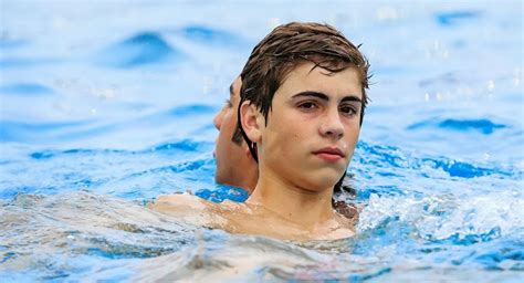 twinks by the pool